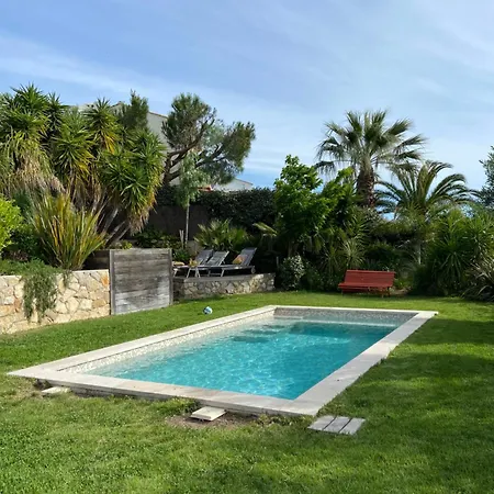 La Belle Vue Villa *